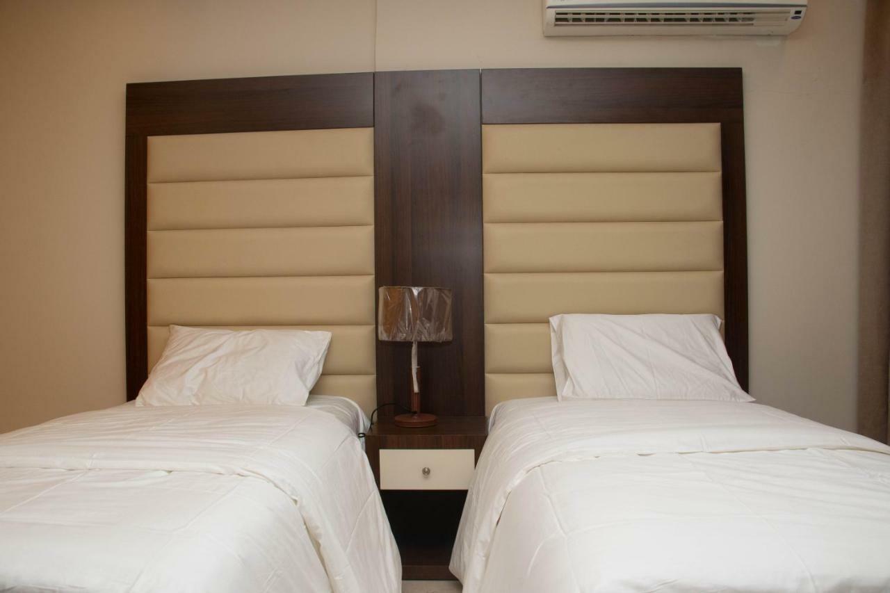 Durrat Manzli Aparthotel Al Khobar Eksteriør billede